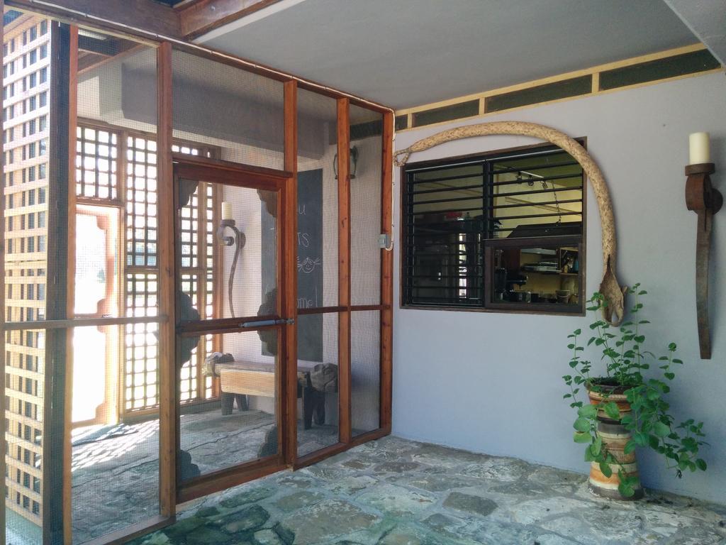 Bayshore Bijou Suites Maya Beach Dış mekan fotoğraf