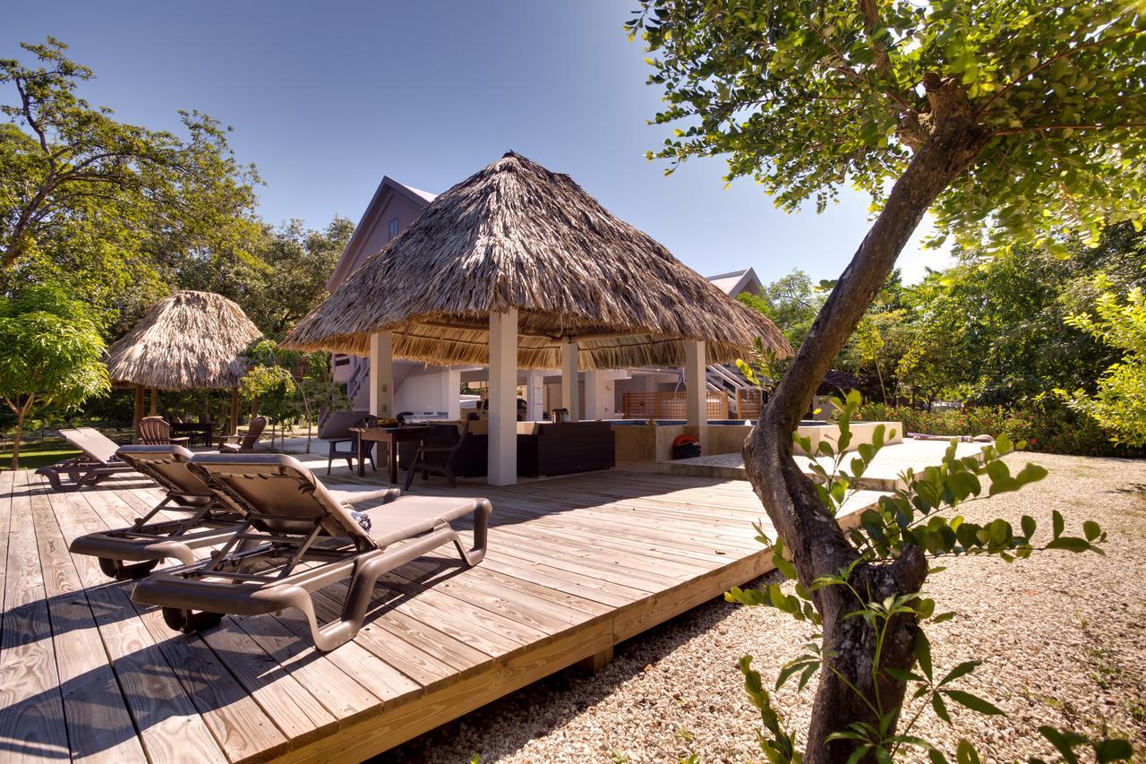 Bayshore Bijou Suites Maya Beach Dış mekan fotoğraf