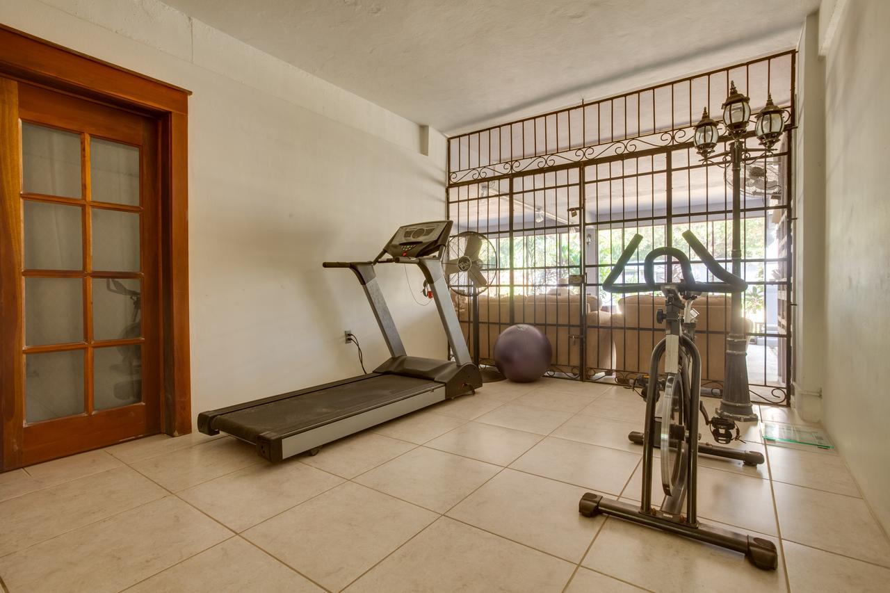 Bayshore Bijou Suites Maya Beach Dış mekan fotoğraf